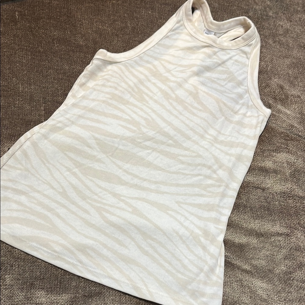 Old Navy Cream Ribbed Fitted Sleeveless Tank Top,Size XS